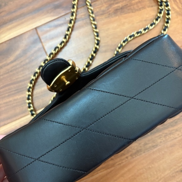 Coach Tabby 20 Black Quilted crossbody - Picture 4 of 5